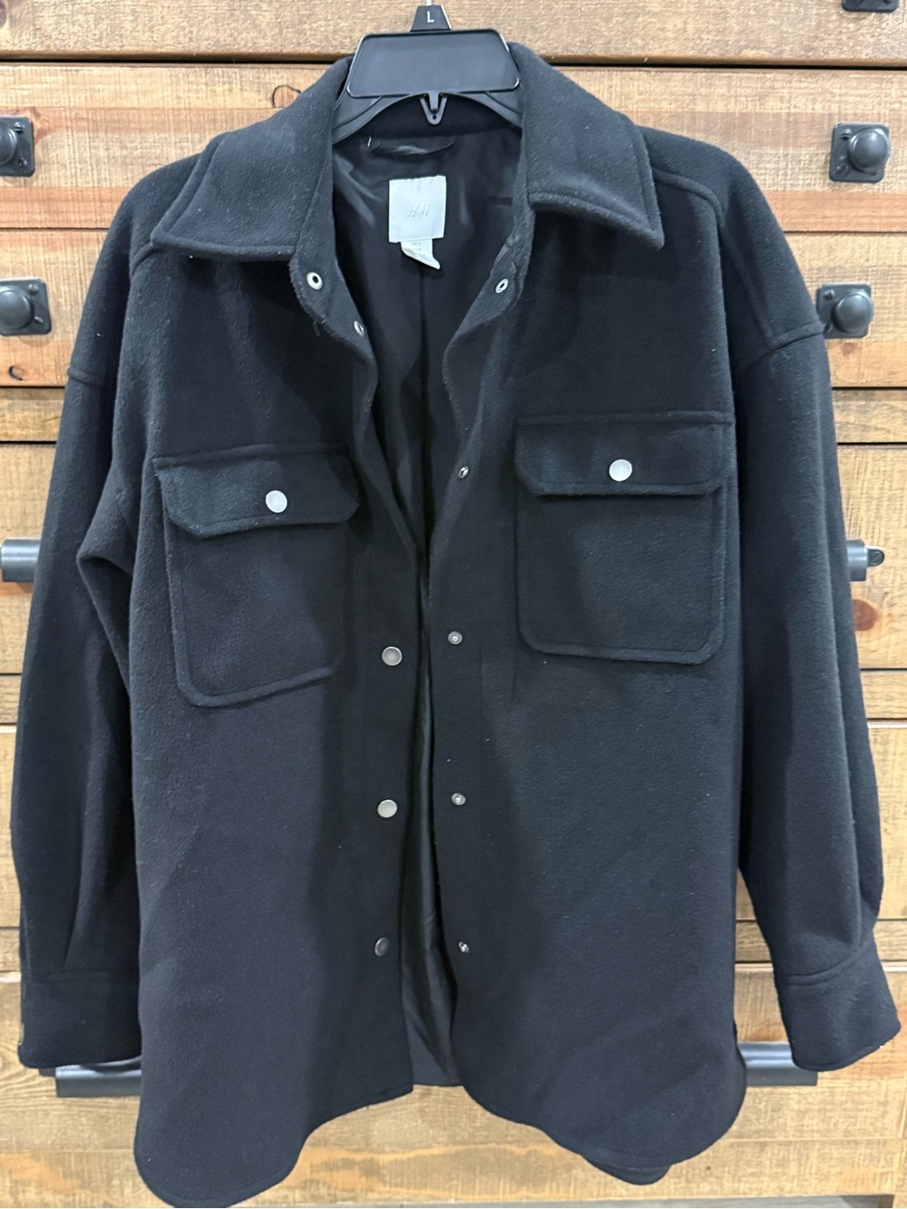 H&M Black Wool-Blend Snap-Front Shacket